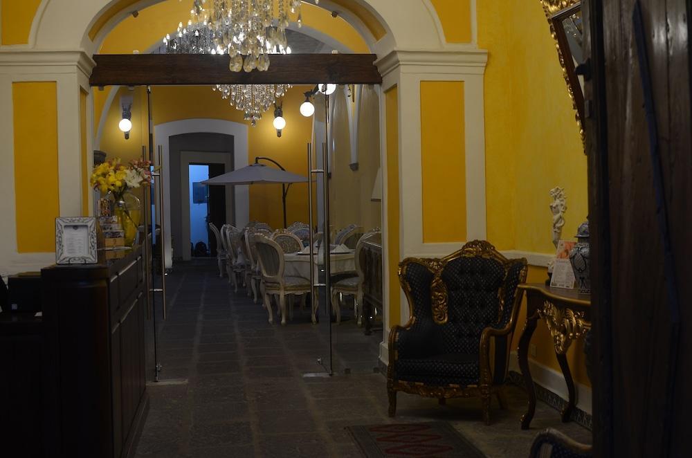 Marqués Del ángel Hotel 4*